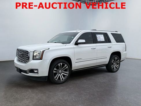 Used 2018 GMC Yukon Denali w/ Denali Ultimate Package image 7