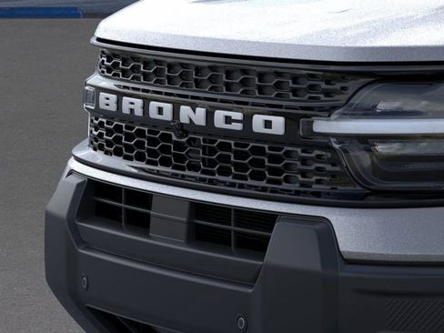 New 2025 Ford Bronco Sport Outer Banks w/ Outer Banks Tech Package+ image 18