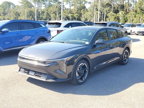 New 2025 Kia K4 EX image 3