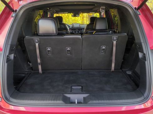 Used 2023 Honda Pilot TrailSport image 27