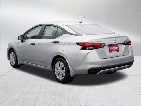 Used 2024 Nissan Versa S w/ Trunk Package FWD image 5