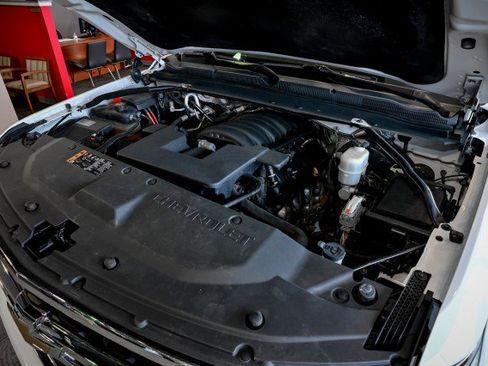 Used 2017 Chevrolet Tahoe LT image 48