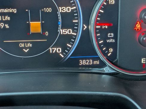 Certified 2025 Chevrolet Blazer RS w/ Driver Confidence II Package image 25