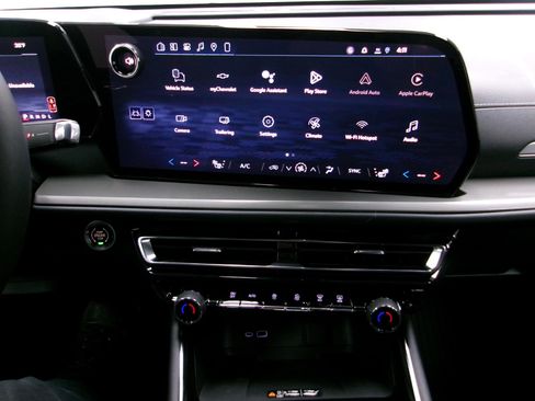 New 2026 Chevrolet Traverse LT w/ Driver Confidence Package image 12