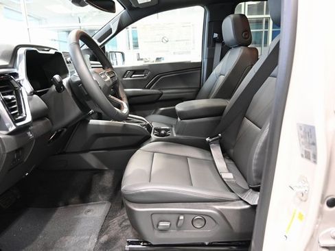 New 2026 GMC Canyon Elevation w/ Convenience Package image 12