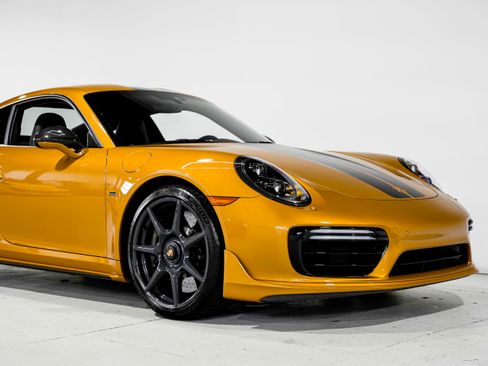Used 2018 Porsche 911 Turbo S image 52