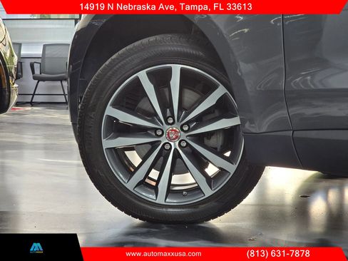 Used 2019 Jaguar F-PACE Prestige AWD/4WD image 7