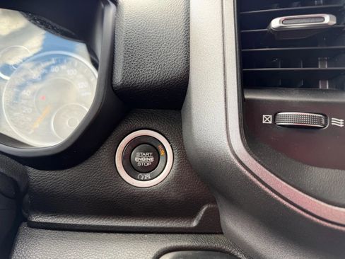 Used 2020 RAM 2500 Tradesman image 21