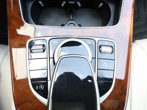 Used 2019 Mercedes-Benz E 450 4MATIC Sedan image 21