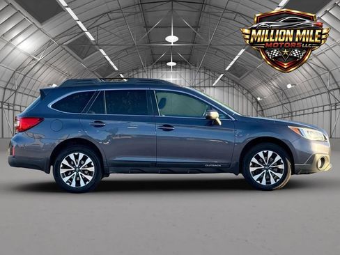 Used 2015 Subaru Outback 2.5i Limited AWD/4WD image 7