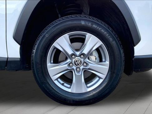 Used 2022 Toyota RAV4 XLE w/ Convenience Package AWD/4WD image 33
