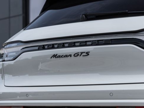 Certified 2024 Porsche Macan GTS AWD/4WD image 15