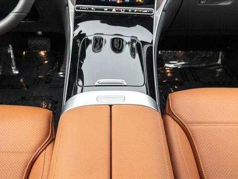 Certified 2026 Mercedes-Benz GLC 300 4MATIC image 19