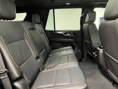 Used 2025 GMC Yukon Elevation AWD/4WD image 55