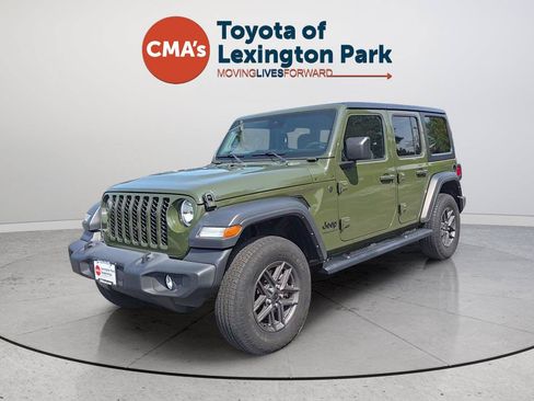 Used 2024 Jeep Wrangler Unlimited Sport AWD/4WD image 1