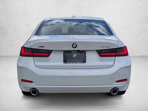 Used 2026 BMW 330i xDrive Sedan w/ Premium Package AWD/4WD image 7