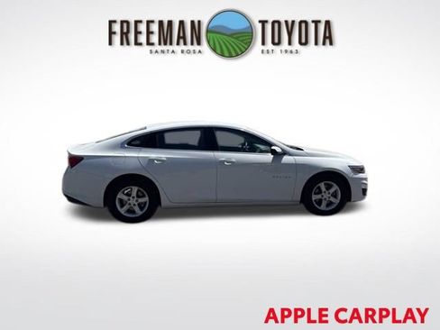 Used 2023 Chevrolet Malibu LT FWD image 4