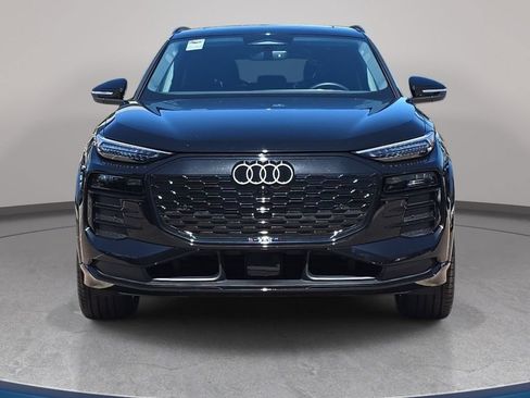 Certified 2025 Audi Q6 e-tron Premium Plus w/ Premium Plus RWD image 3