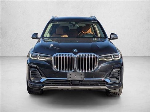 Used 2021 BMW X7 xDrive40i w/ Premium Package AWD/4WD image 2