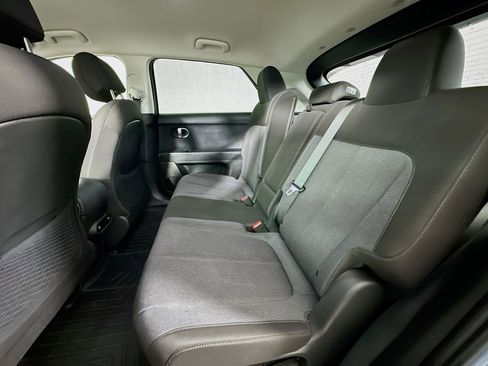 Used 2022 Hyundai Ioniq 5 SE w/ Cargo Package RWD image 4