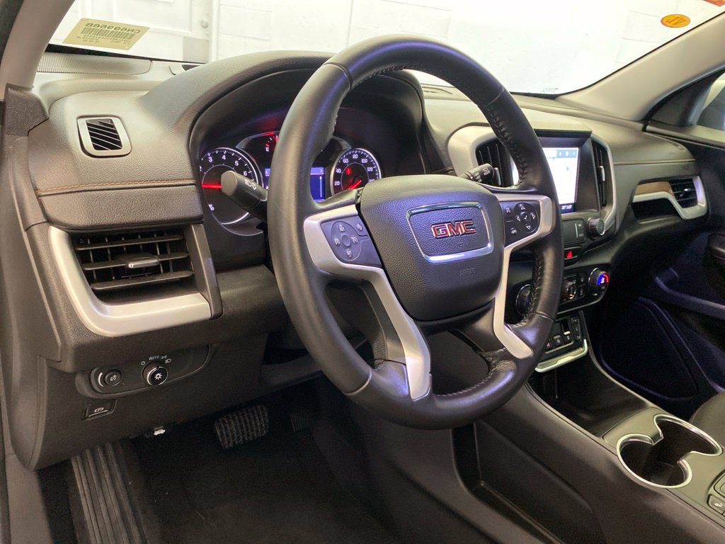 Used 2020 GMC Terrain SLE w/ Driver Convenience Package FWD image 23