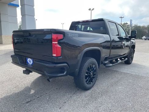 New 2026 Chevrolet Silverado 3500 LT w/ Trail Boss Package image 5