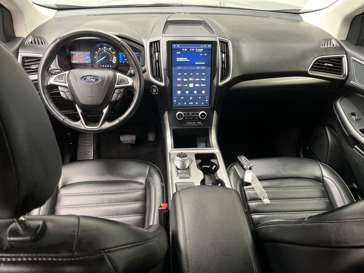 Used 2023 Ford Edge SEL AWD/4WD image 4