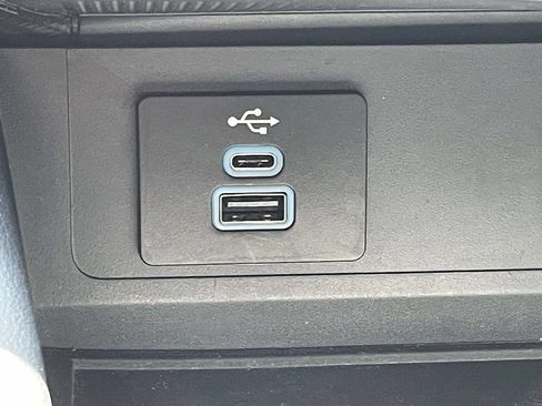 Used 2025 Ford Mustang GT Premium RWD image 31