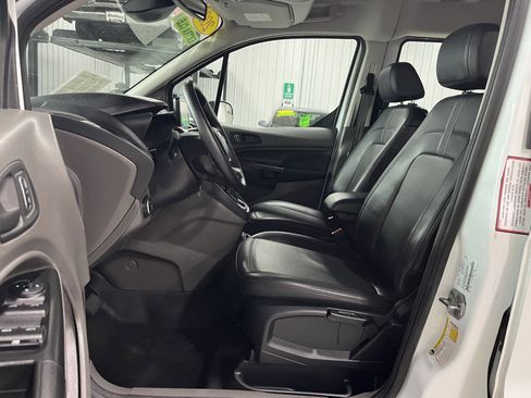 Used 2022 Ford Transit Connect XL FWD image 12