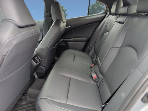 New 2026 Lexus UX 300h FWD image 25