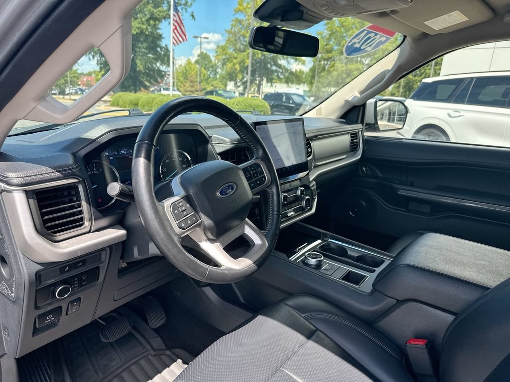 Used 2024 Ford Expedition Max XLT RWD image 10