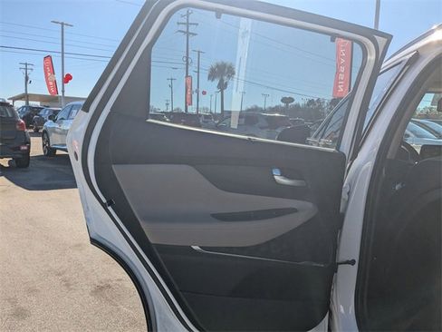 Used 2023 Hyundai Santa Fe SEL Premium image 26