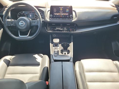 Used 2021 Nissan Rogue SV w/ Premium Package FWD image 13