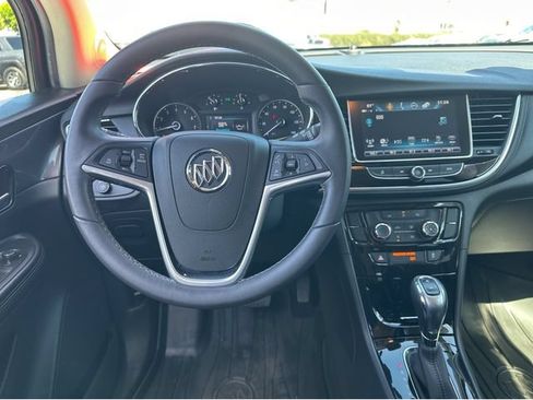 Certified 2021 Buick Encore Preferred FWD image 14