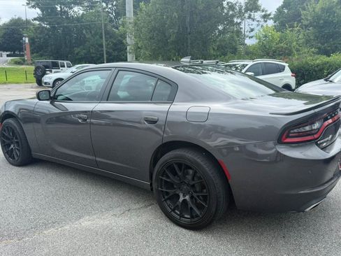 Used 2020 Dodge Charger SXT w/ Plus Group AWD/4WD image 5