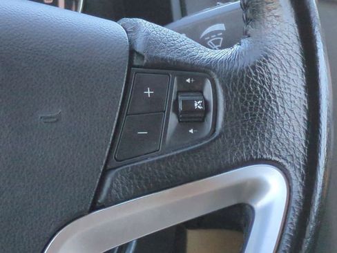 Used 2009 Saturn Vue XE w/ Premium Trim Package image 26