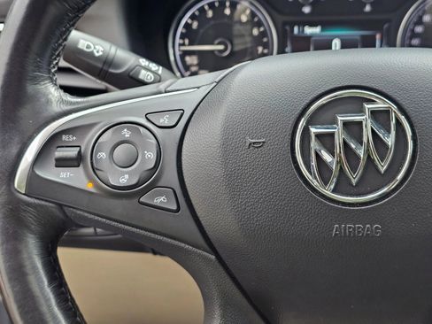 Used 2019 Buick Enclave Premium image 28