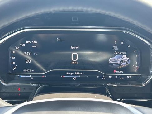 Used 2025 GMC Sierra 1500 SLT RWD image 41