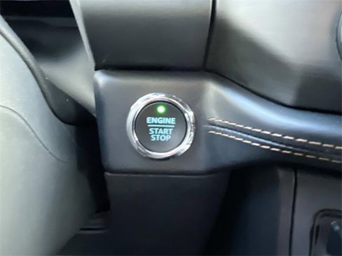 Certified 2023 Ford Expedition Platinum image 36