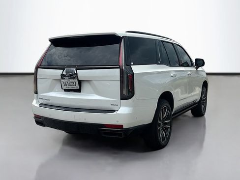 Used 2021 Cadillac Escalade Sport w/ Driver Assist Tech Package AWD/4WD image 3