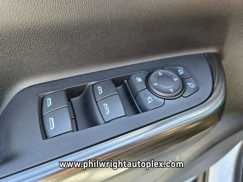 Used 2023 GMC Acadia SLT w/ Elevation Edition FWD image 32