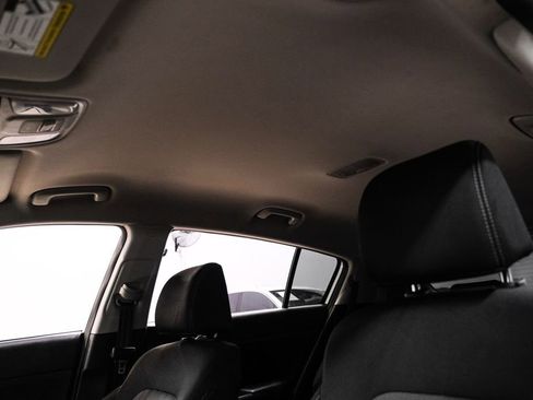 Used 2020 Kia Sportage LX image 31