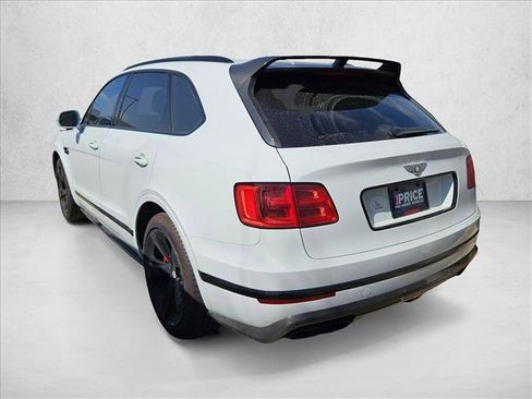 Used 2019 Bentley Bentayga image 10