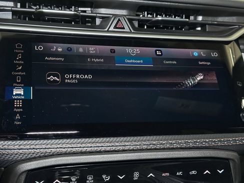 New 2026 Jeep Cherokee Limited AWD/4WD image 38