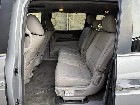 Used 2016 Honda Odyssey EX-L image 58