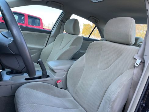 Used 2009 Toyota Camry image 10