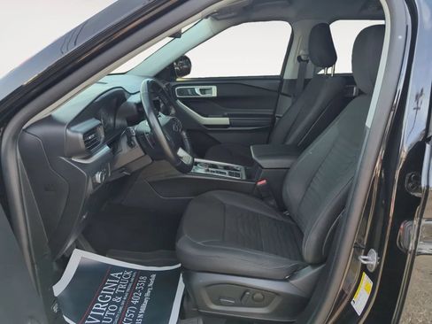 Used 2020 Ford Explorer XLT w/ Class III Trailer Tow Package RWD image 13