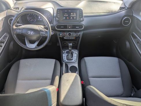 Used 2019 Hyundai Kona SEL image 14