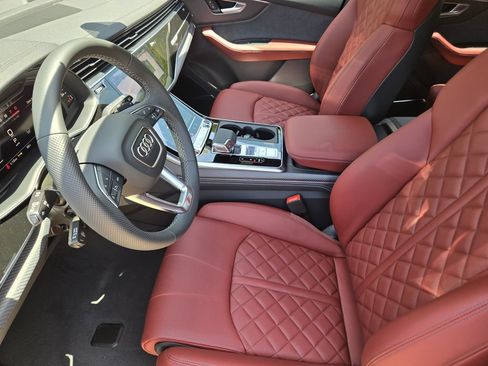 New 2026 Audi SQ7 Premium Plus AWD/4WD image 16