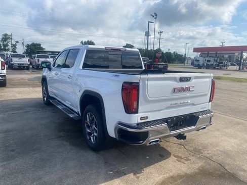 New 2025 GMC Sierra 1500 SLT w/ SLT Premium Plus Package image 4
